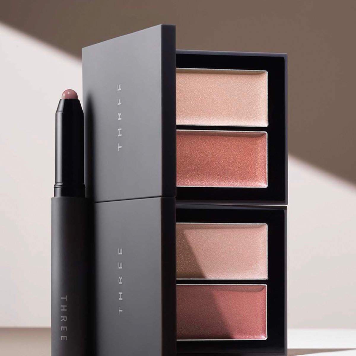 新品・限定＊THREE／Shimmering Glow Duo＊X03 THREE Shimmering Glow Duo - Everglow Cosmetics