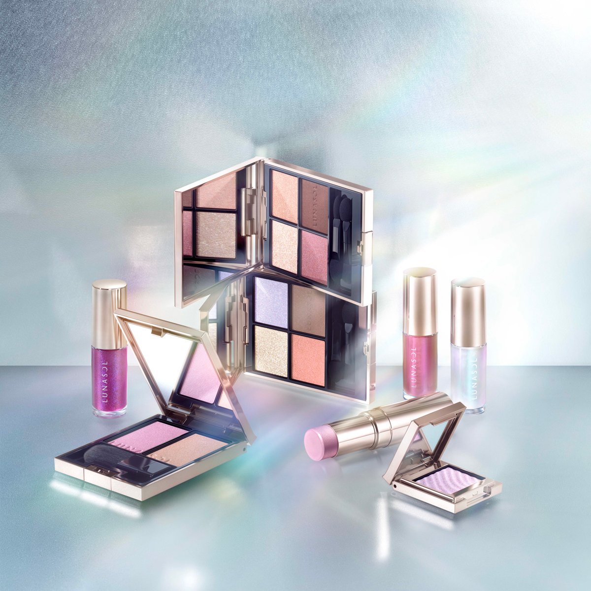 2025年クリスマスコフレ】ルナソル：色彩と輝きで魅せる幻想的な