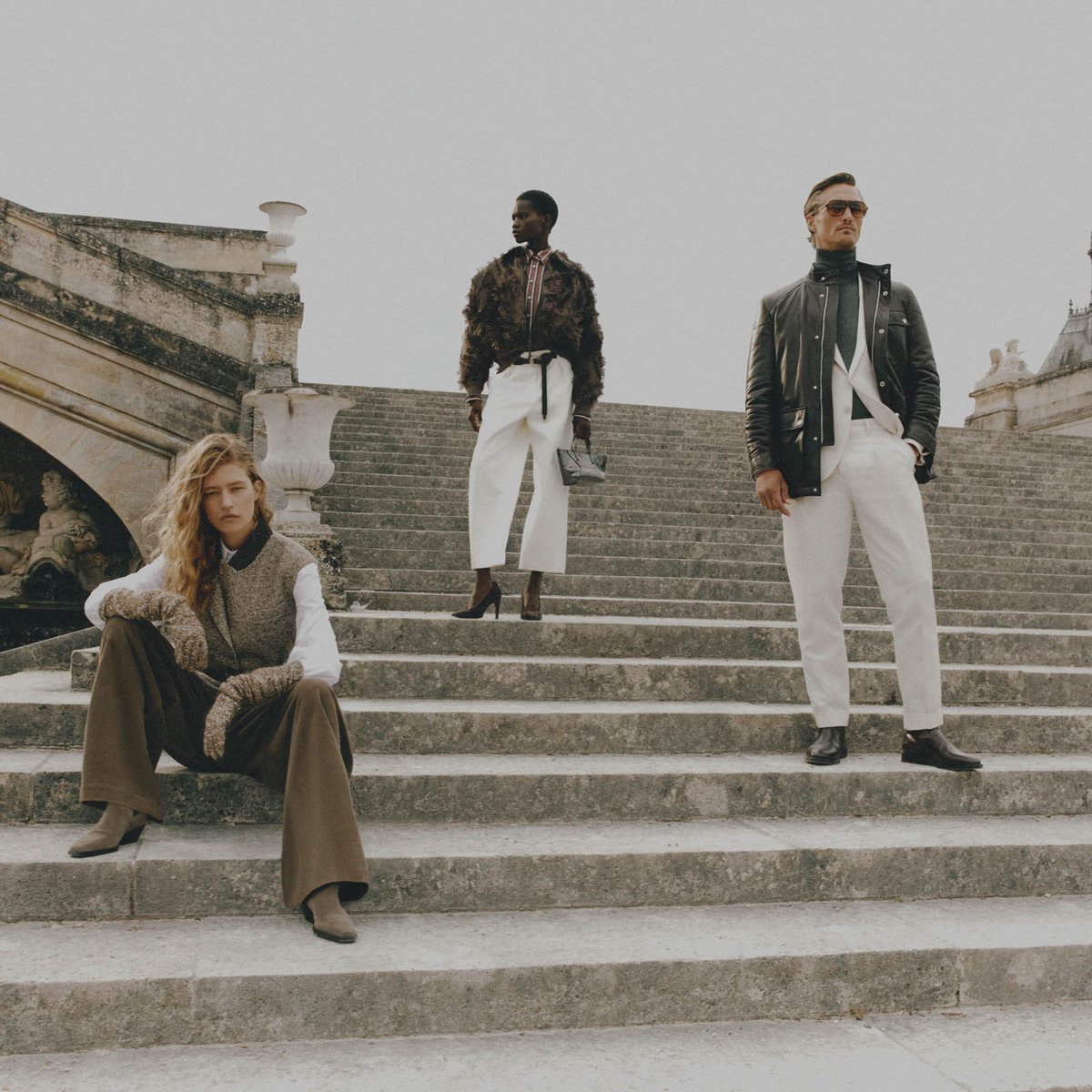 高級✨ブルネロクチネリ ポンチョ カシミヤ ラップケープ ストール イタリア製 TOMORROWLAND カシミヤ ストール （マフラー・ショール