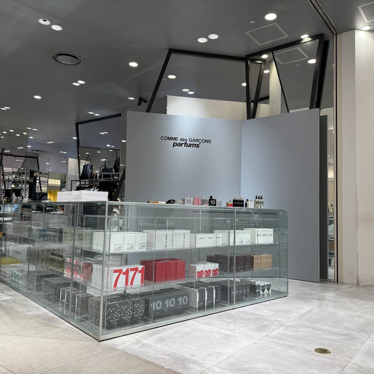 comme-des-garcons-parfums-