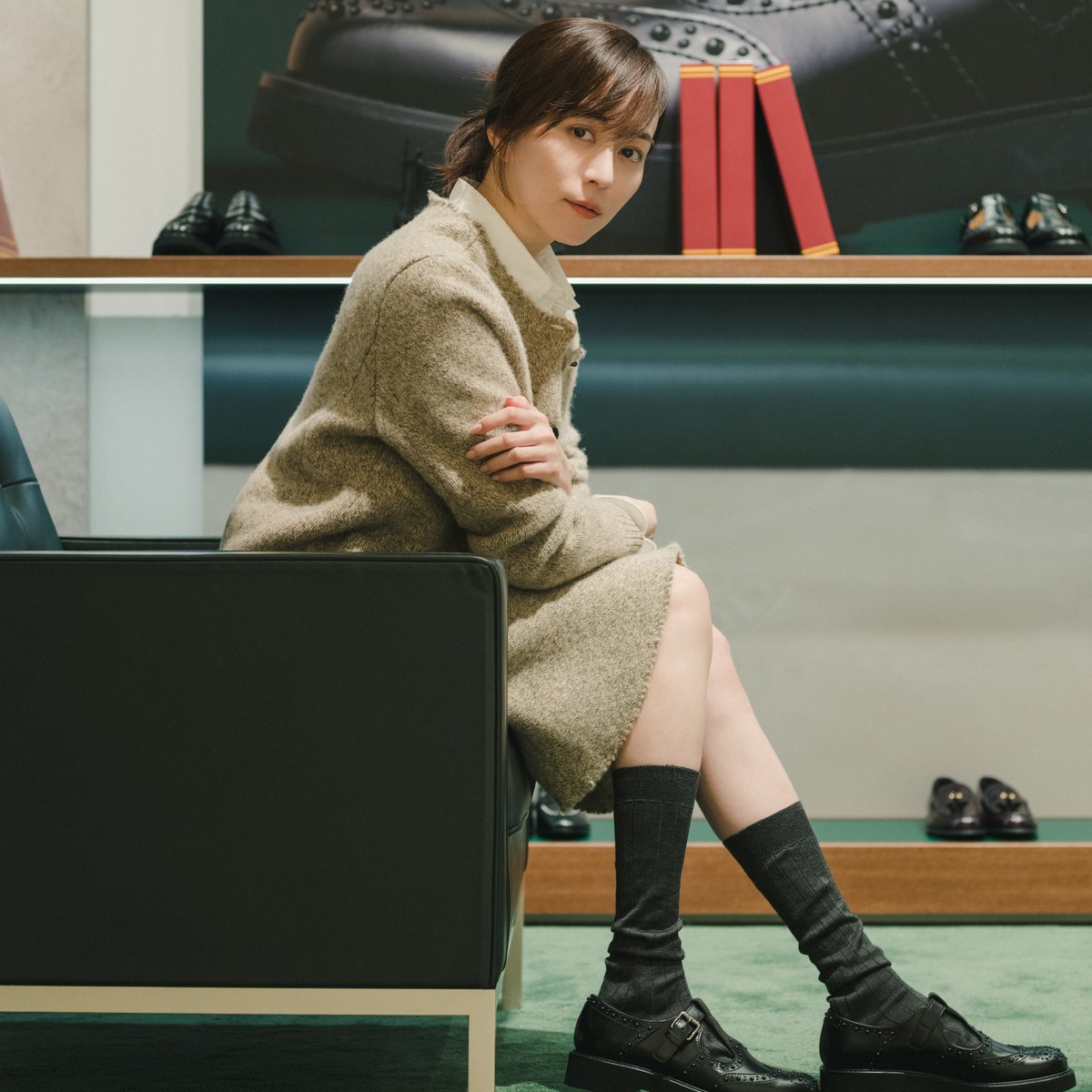 チリッチ　本人着用　シューズ チャーチ」の伊勢丹新宿店ポップアップストアに比嘉愛未が来店 いい靴