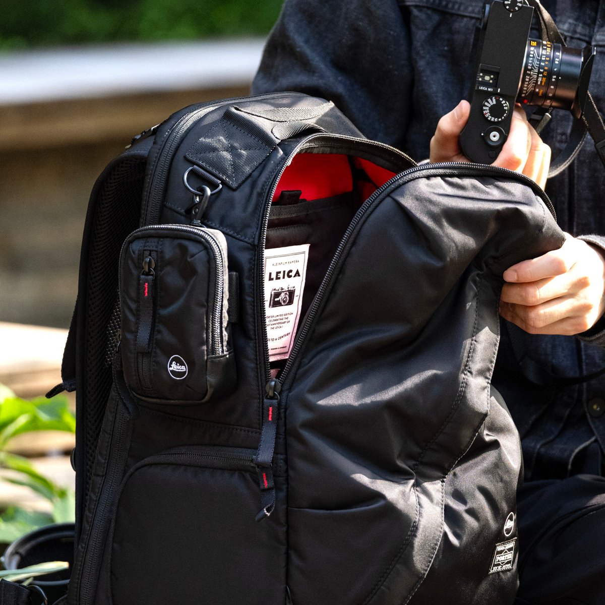 ポーターライカLeica PORTER BACKPACK カメラケース ライカがポーターとコラボ バックパックのセットを100点限定で発売