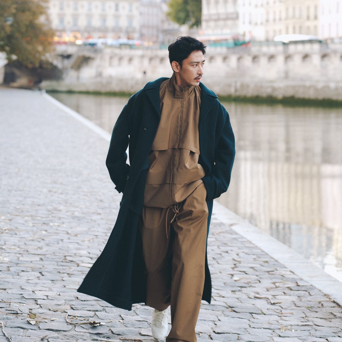 A.P.C SWEATER(上杉柊平着用モデル) A.P.C SWEATER(上杉柊平着用モデル) A.P.C SWEATER(上杉柊平着用モデル