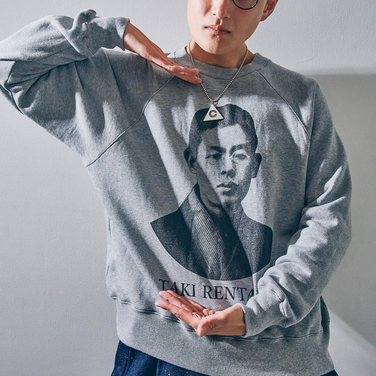 瀧廉太郎の肖像を配した「音楽家スウェット」が約10年ぶりに復刻 THE