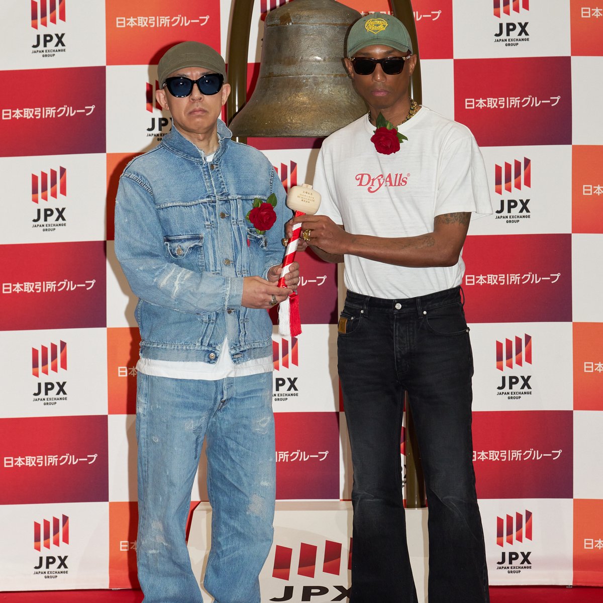 NIGO®︎とファレル・ウィリアムスが熱く抱擁、ヒューマンメイドが新規上場