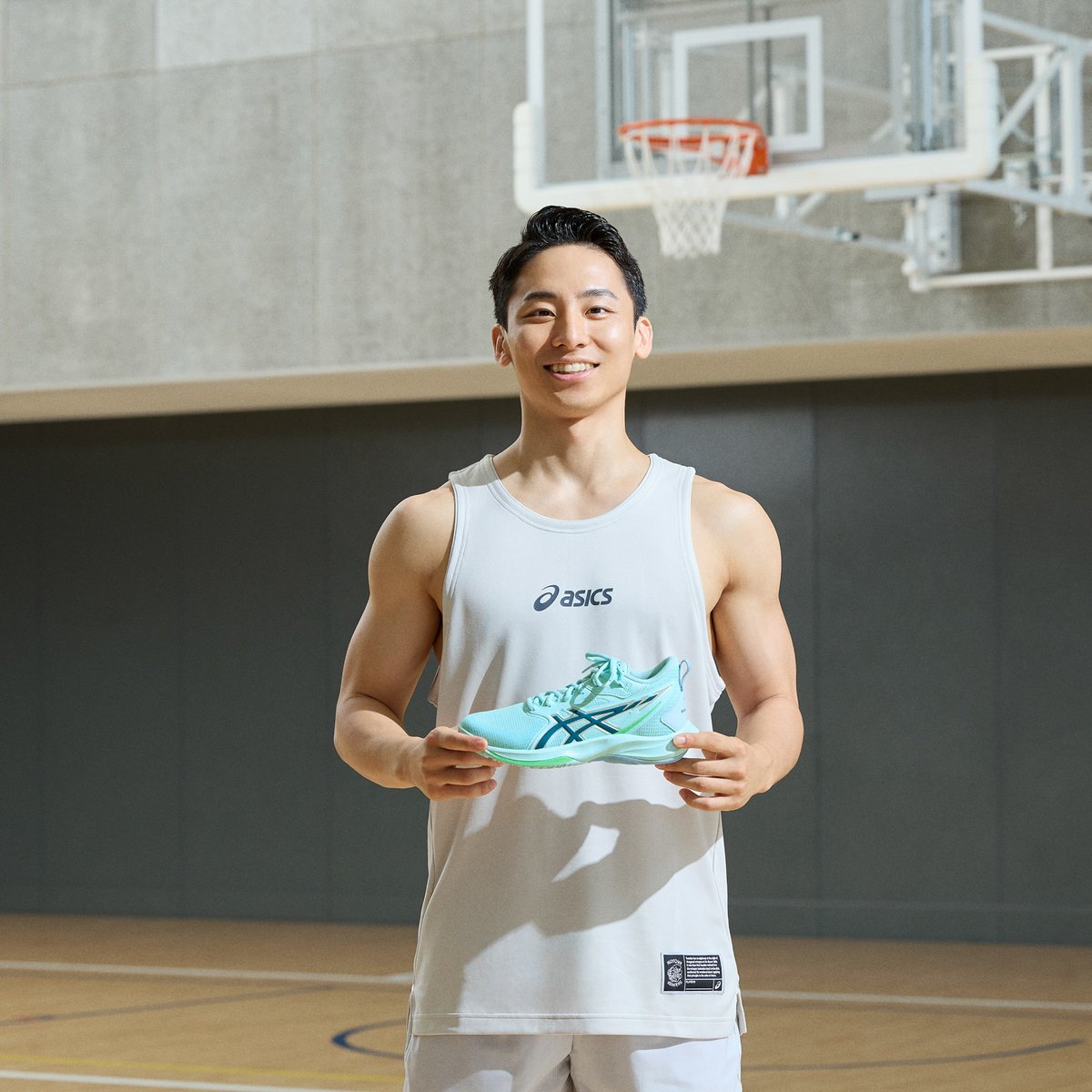 アシックスが河村勇輝と共同開発したシューズ「SWIFTACE YUKI」を発売