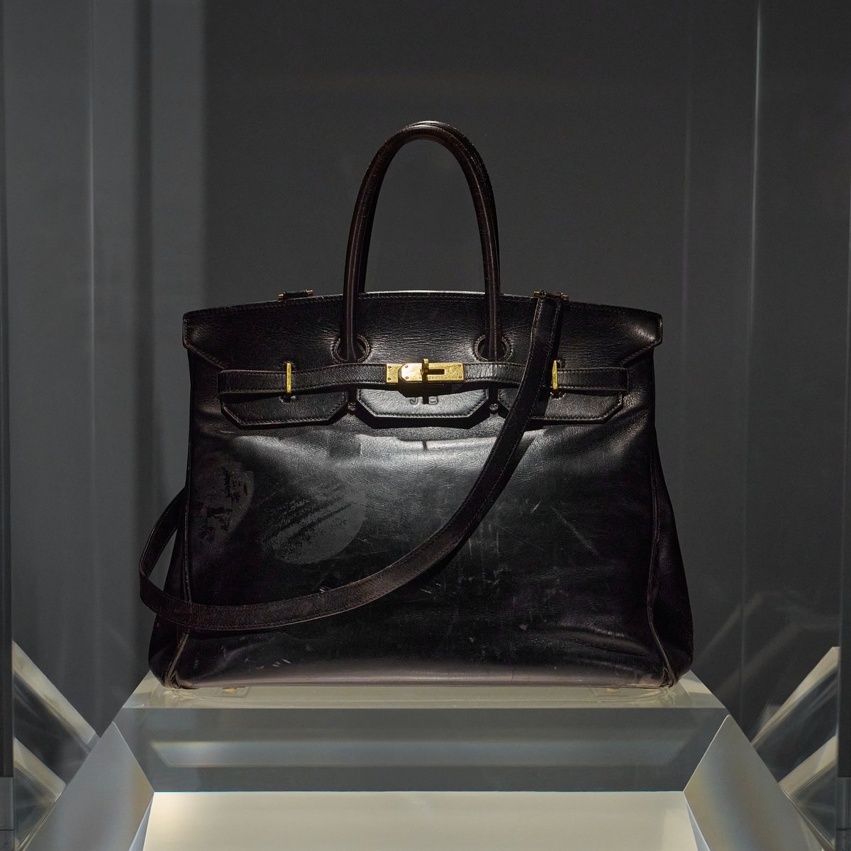 hermes-2025-1118-001-67d45d6c-