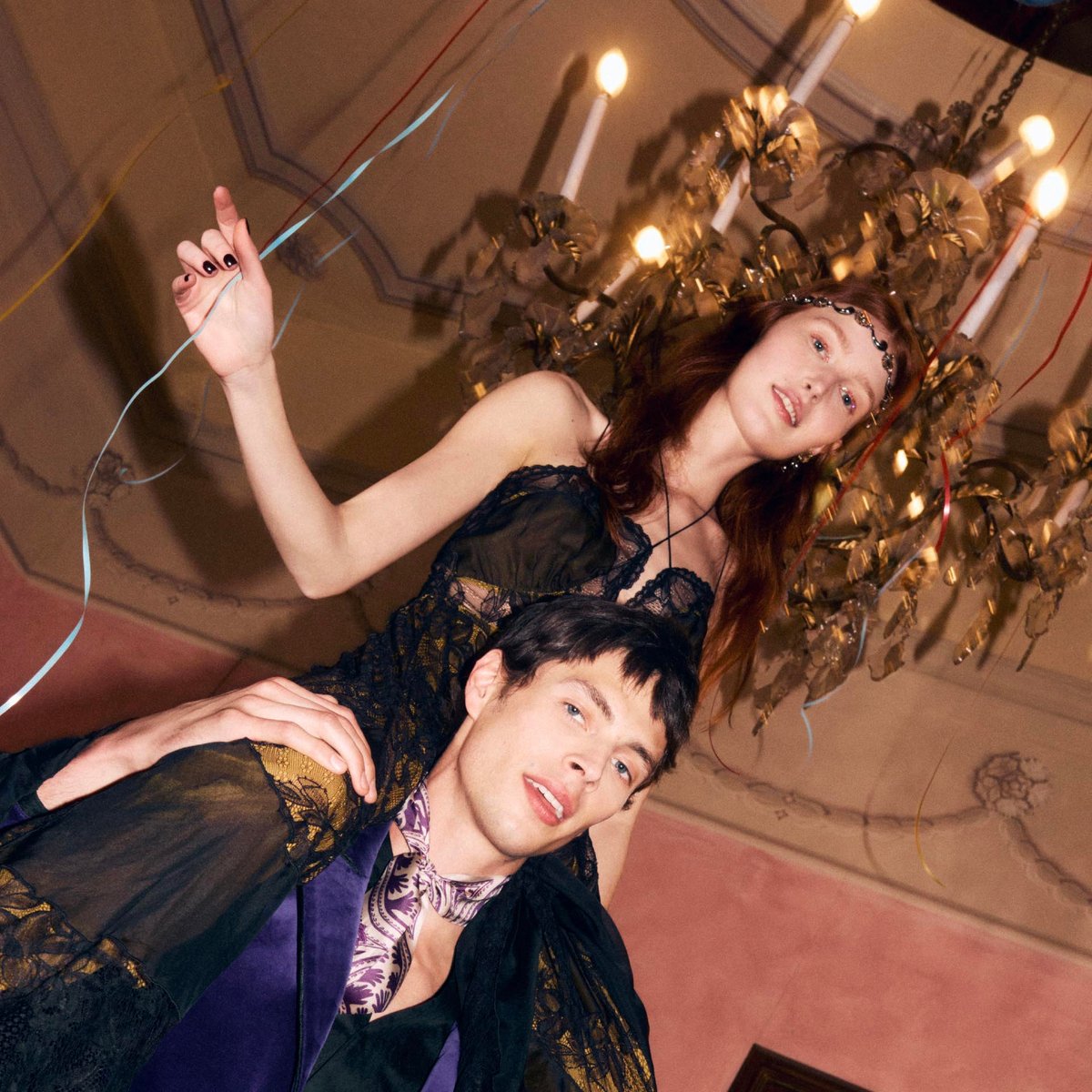 エトロ、ホリデーコレクションからキンプリ髙橋海人描き下ろしの限定