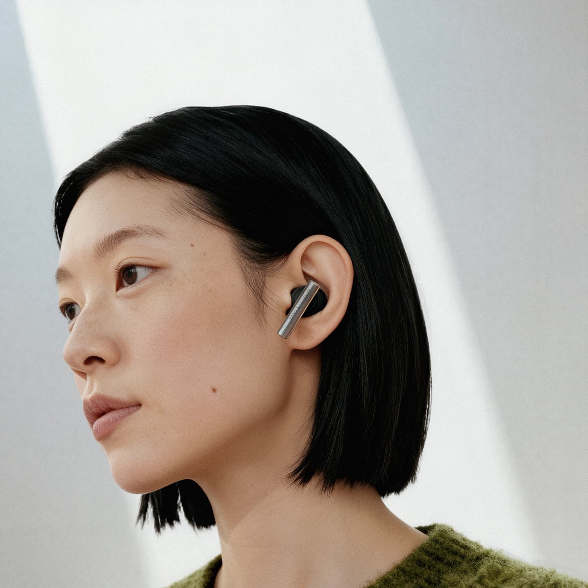 bang-and-olufsen-new-begrace- 