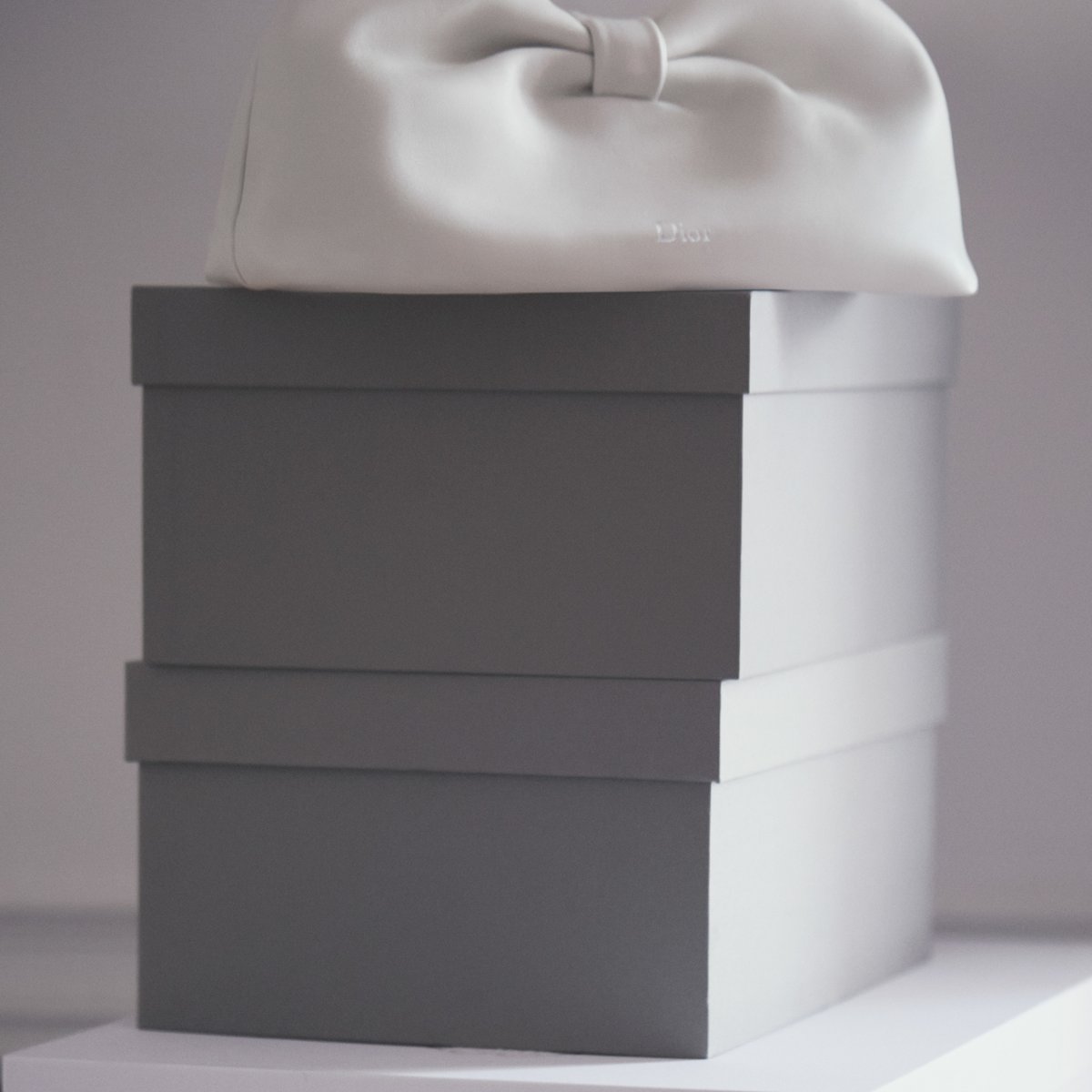 ジョナサン・アンダーソンによる新生「ディオール」発売 「ディオール