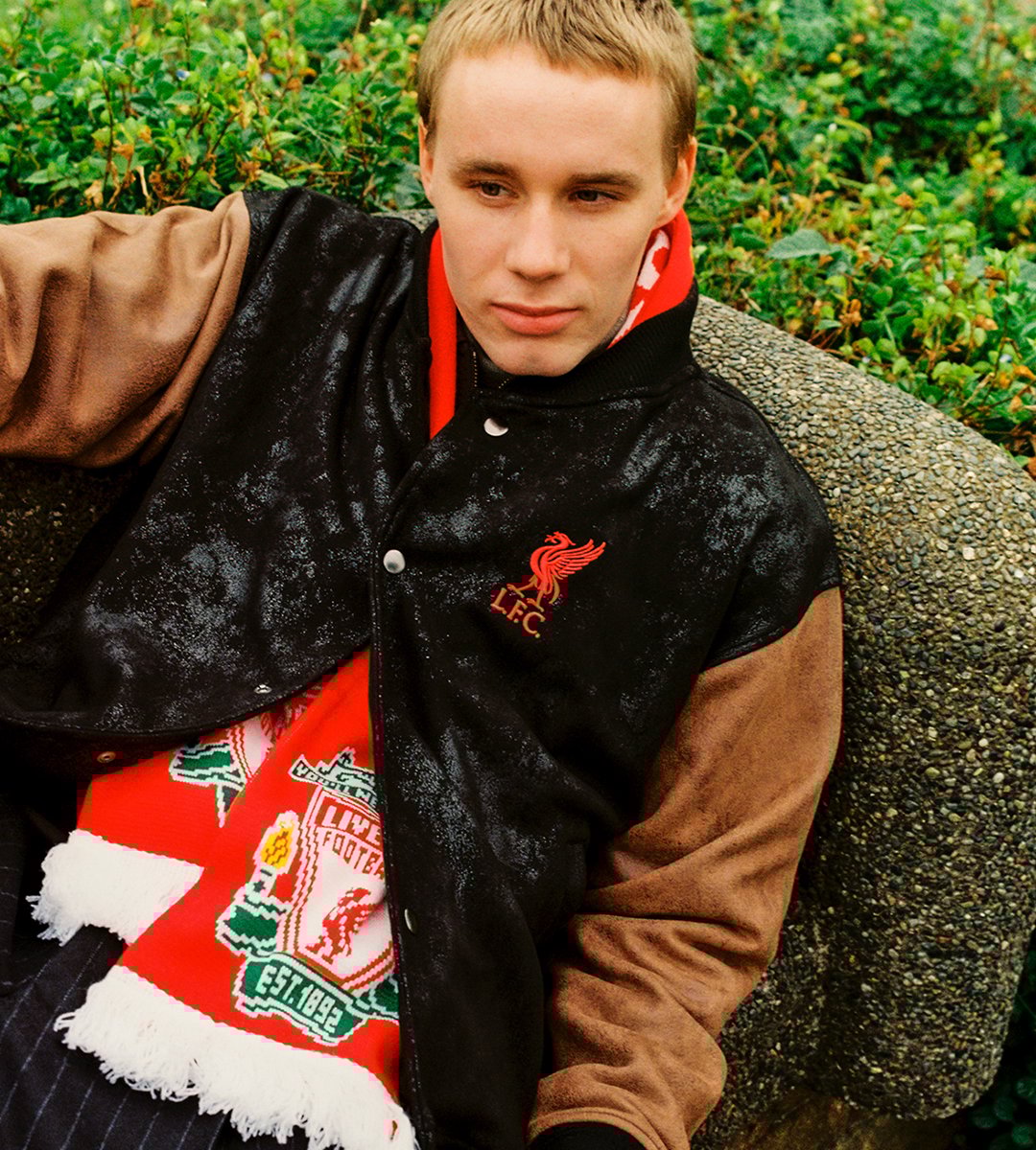 リバプール FCが表参道でポップアップ開催 ブルゾン、セーターなど日本