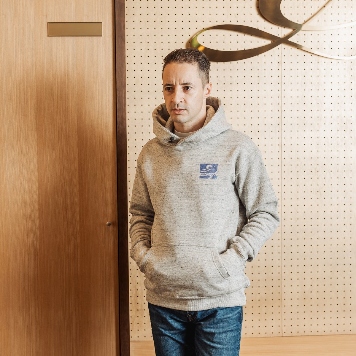 CL by C.ルメールから午年を祝した新作登場、ブランド初となるパーカと