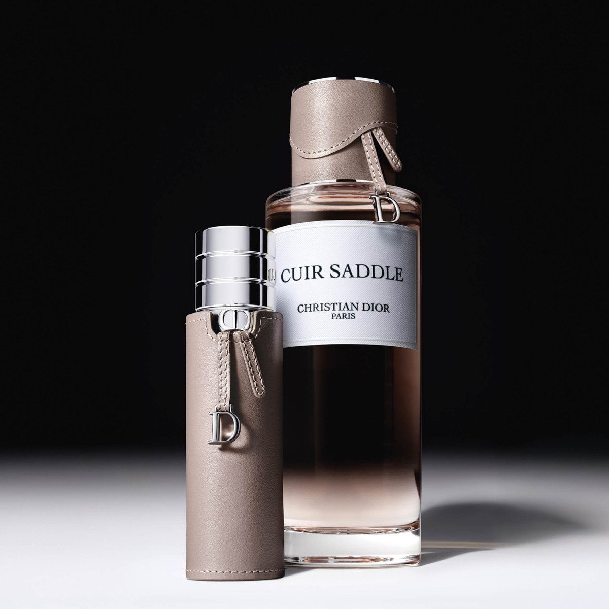 ディオール「ラ コレクシオン プリヴェ」からレザーの香りの新作