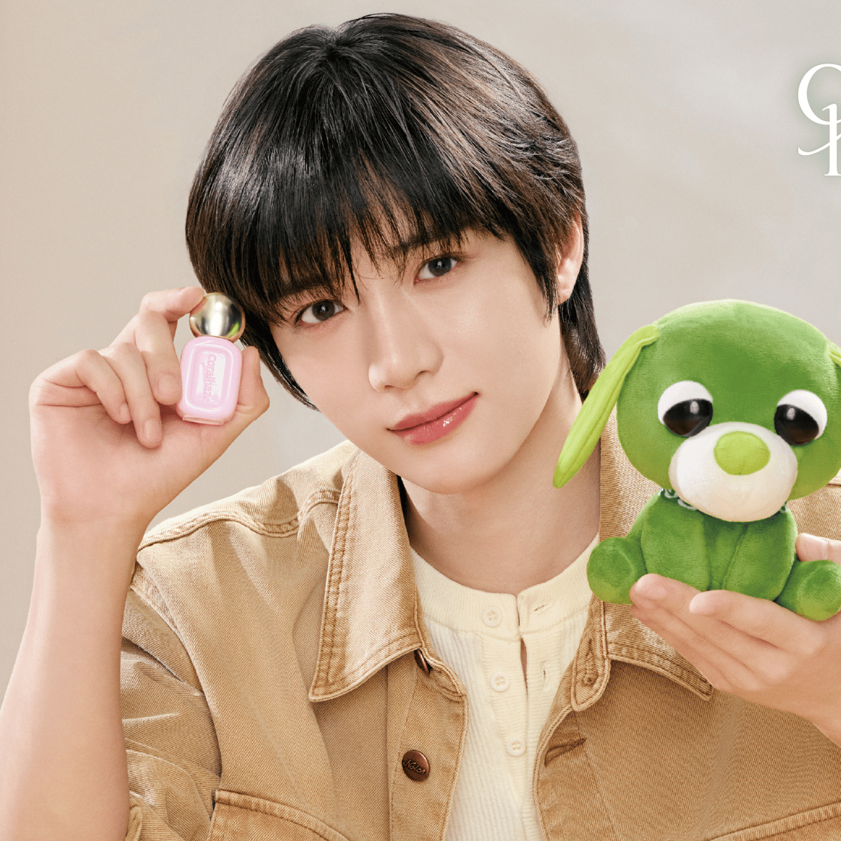 韓国発コーラルヘイズが「お茶犬」とコラボ ヴィジュアルにTXTの