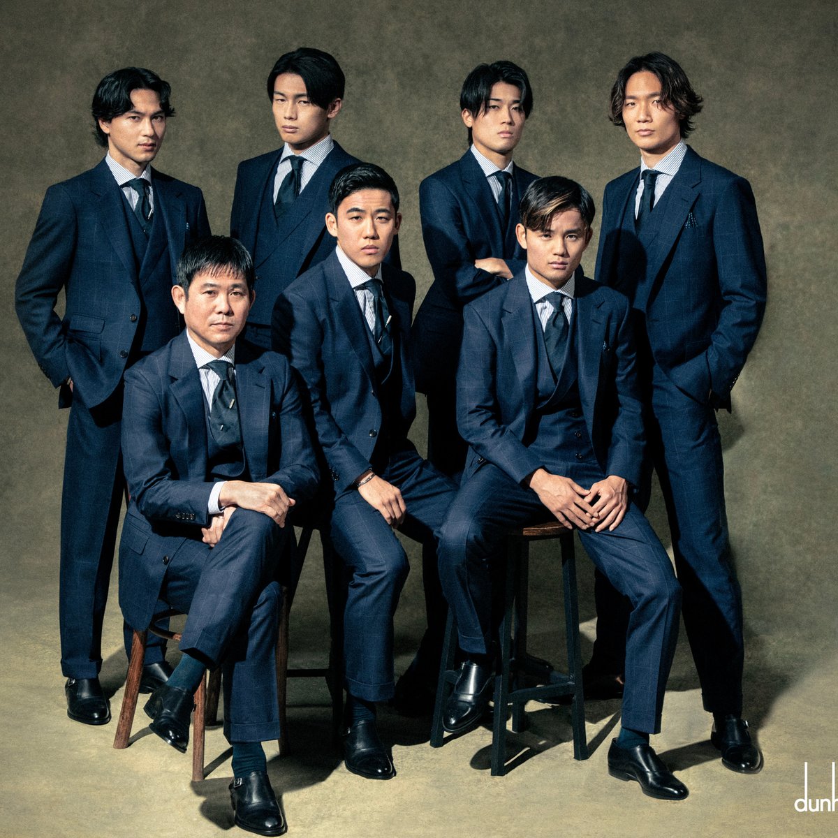 ✨️極美品✨️Dunhill ダンヒル スーツ 上下セット 裏地刺繍 ブランドロゴ サッカー日本代表公式サプライヤー ダンヒルが新スーツを発表 久保建英