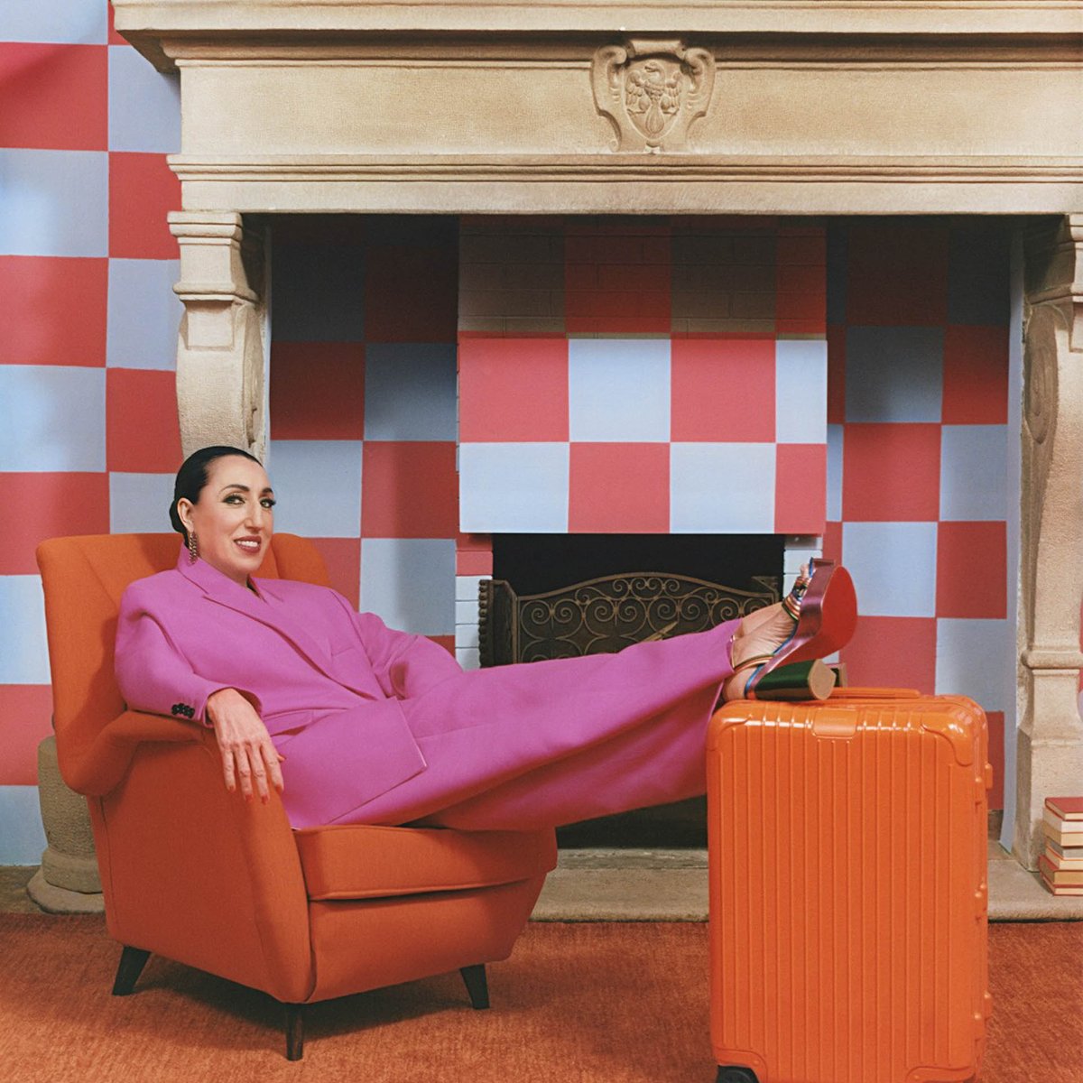 リモワ「エッセンシャルコレクション」新色のオレンジとマゼンタが登場