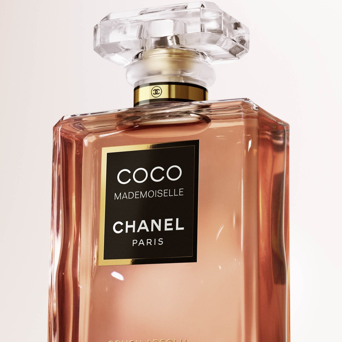シャネル「ココ マドモアゼル」から新作 “自分らしさを肯定する