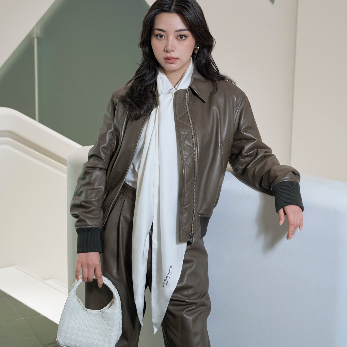 池田エライザ、ボッテガ・ヴェネタ表参道フラッグシップの5周年