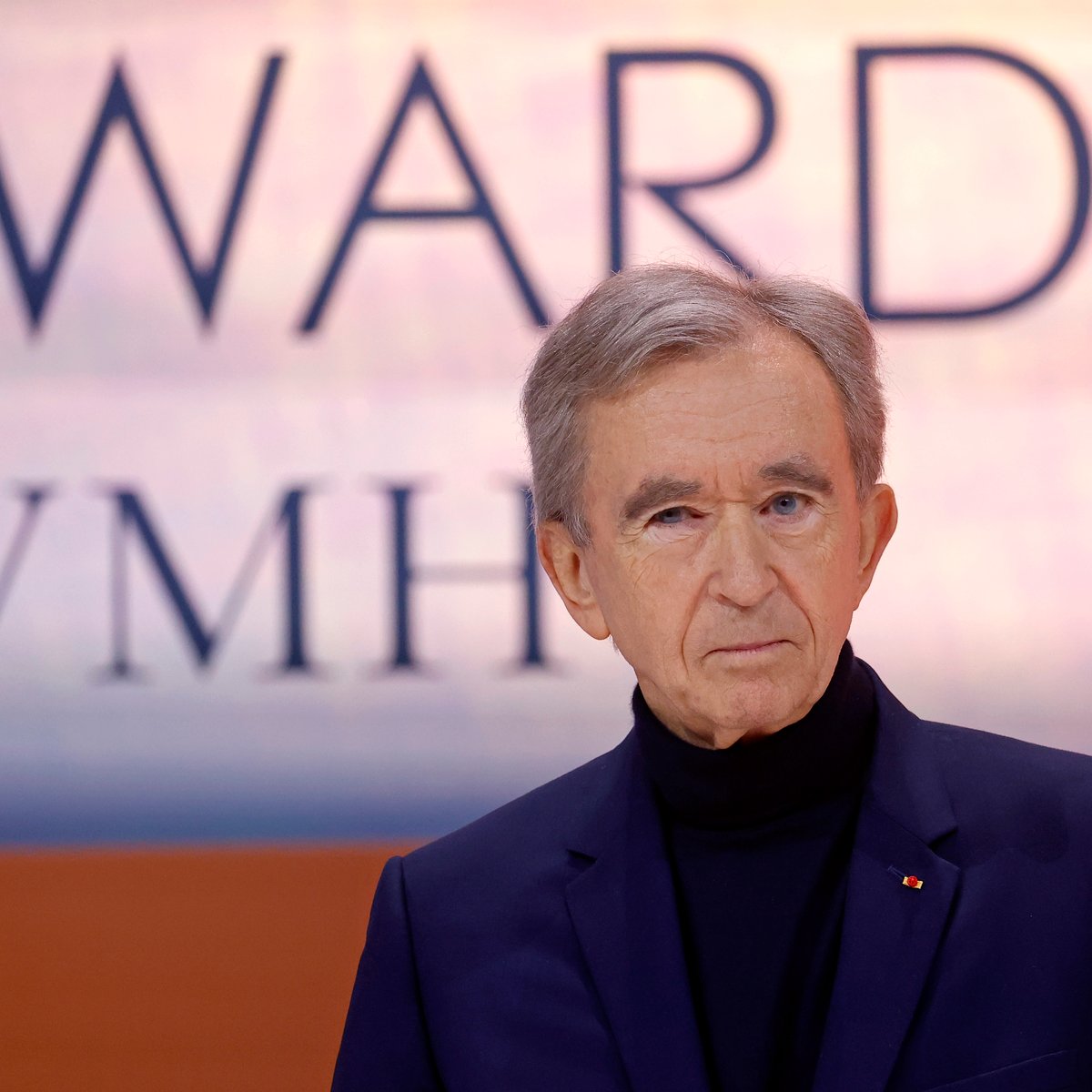 LVMHアルノー会長が「世界長者番付トップ10」脱落 推定資産額は年初