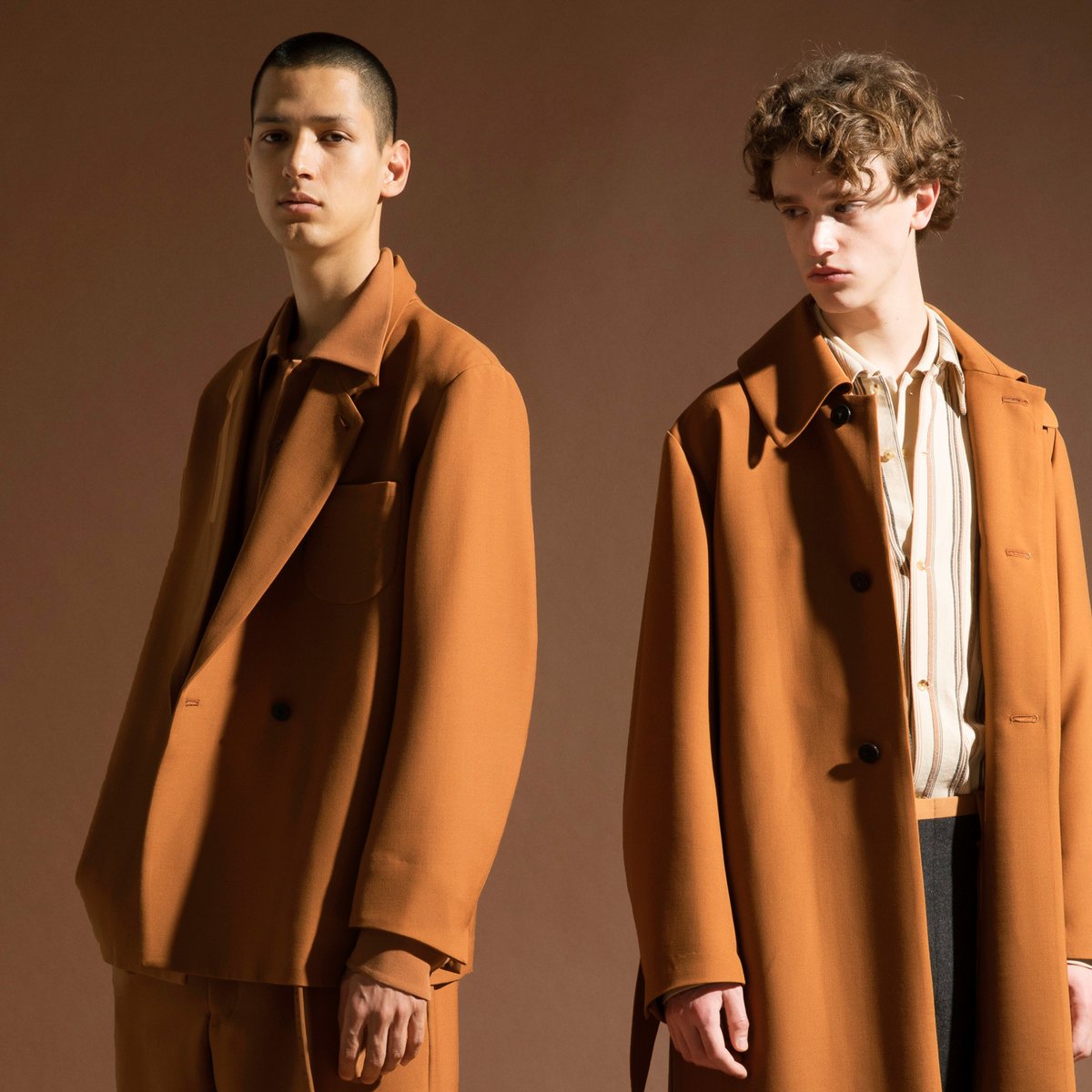 ETHOSENS-2018-19aw-top-1.jpg