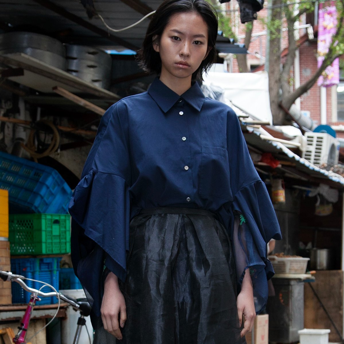 mikio sakabe ボリュームシャツ MIKIOSAKABE (ミキオサカベ) RUFFLE HALF SLEEVE LONG SHIRT black