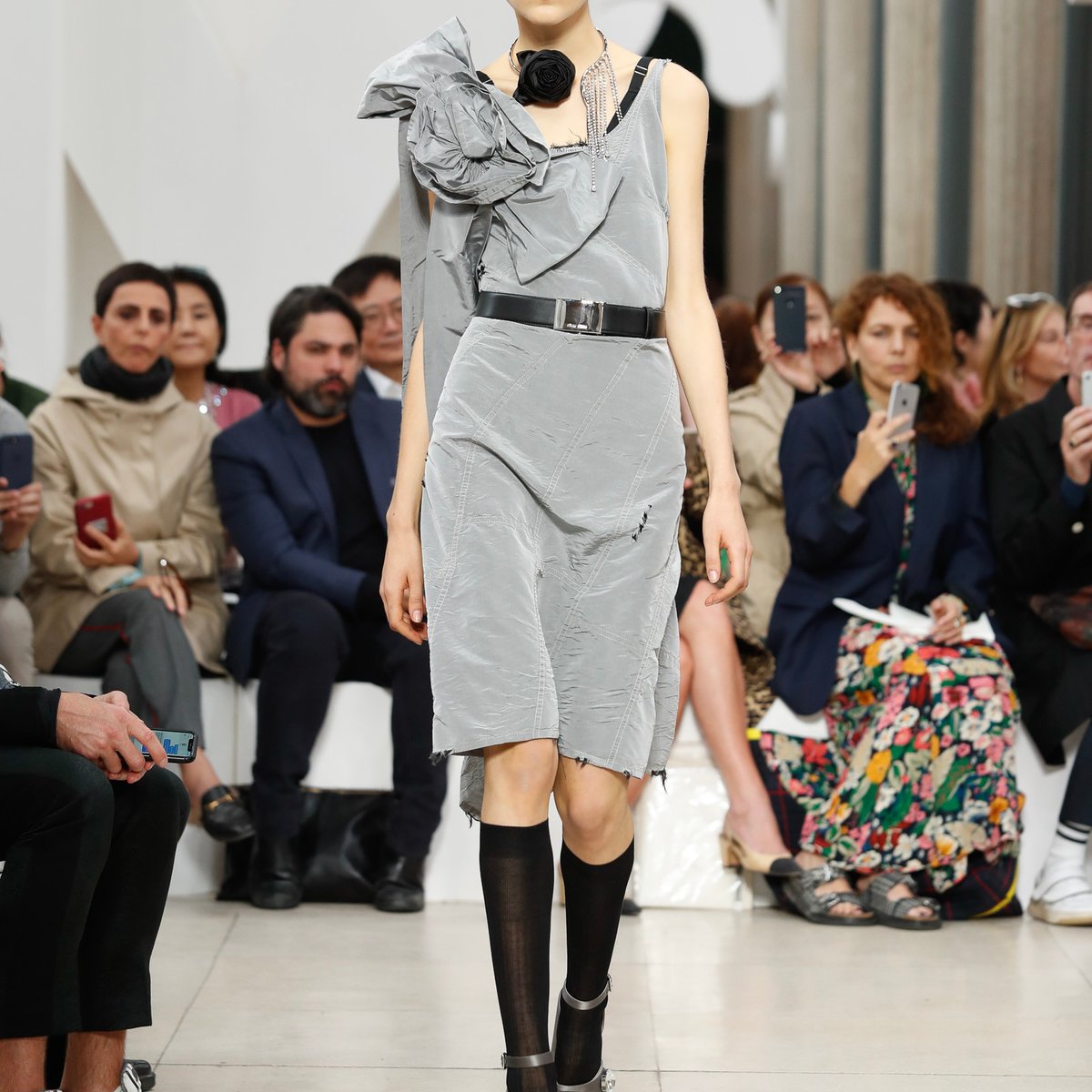 MIU MIU 2019年春夏 | パリ | 画像52枚 - FASHIONSNAP