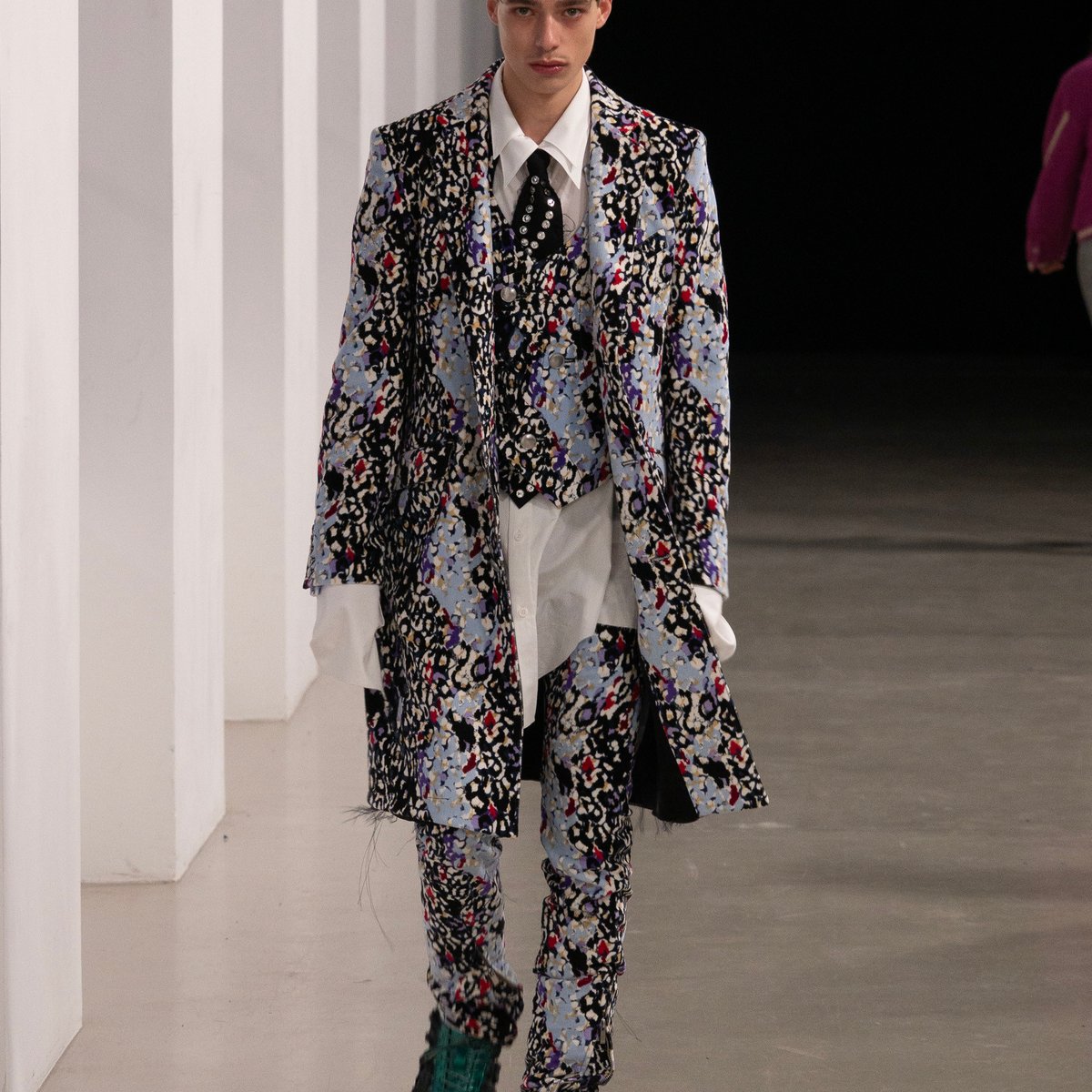 salvum-2019-20aw-runway-top-