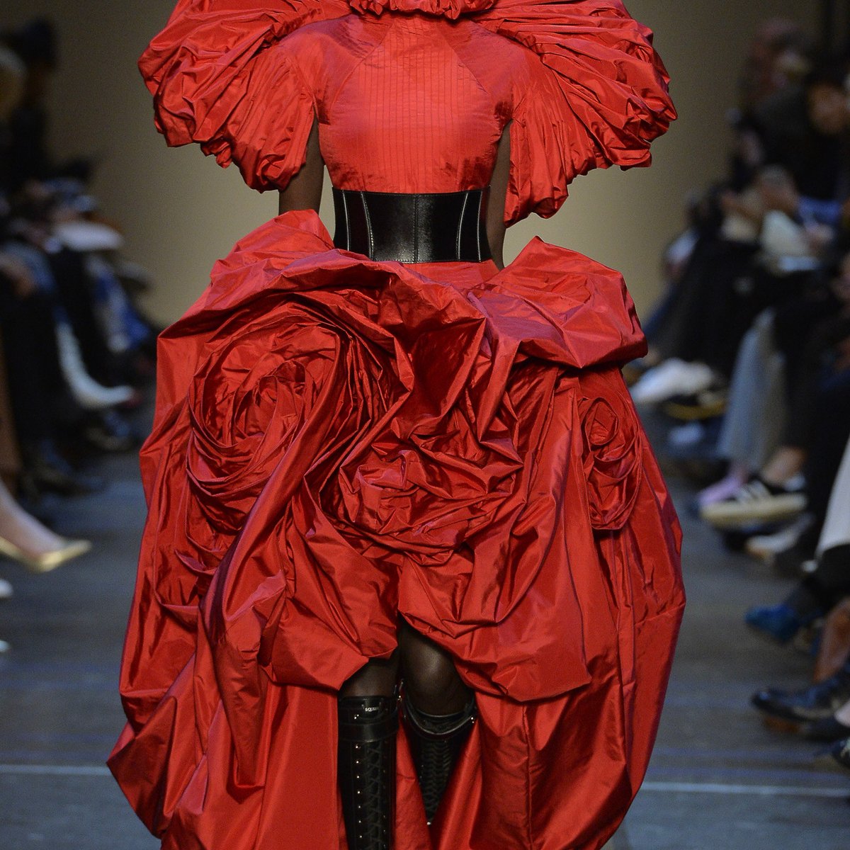 AlexanderMcQueen-2019-20aw-
