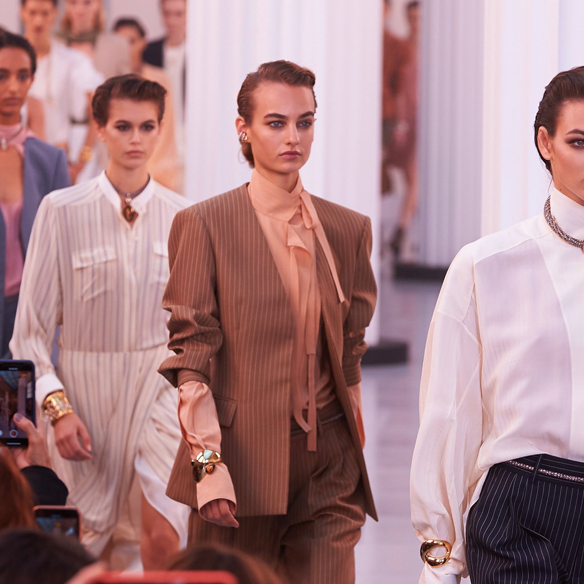 Chloé 2020年春夏 | パリ | 画像49枚 - FASHIONSNAP