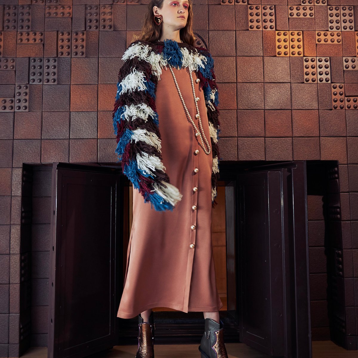 PAMEO POSE - PAMEO POSE 完売色ベージュT PAMEO POSE 2021 Autumn Collection | 画像24枚 - FASHIONSNAP