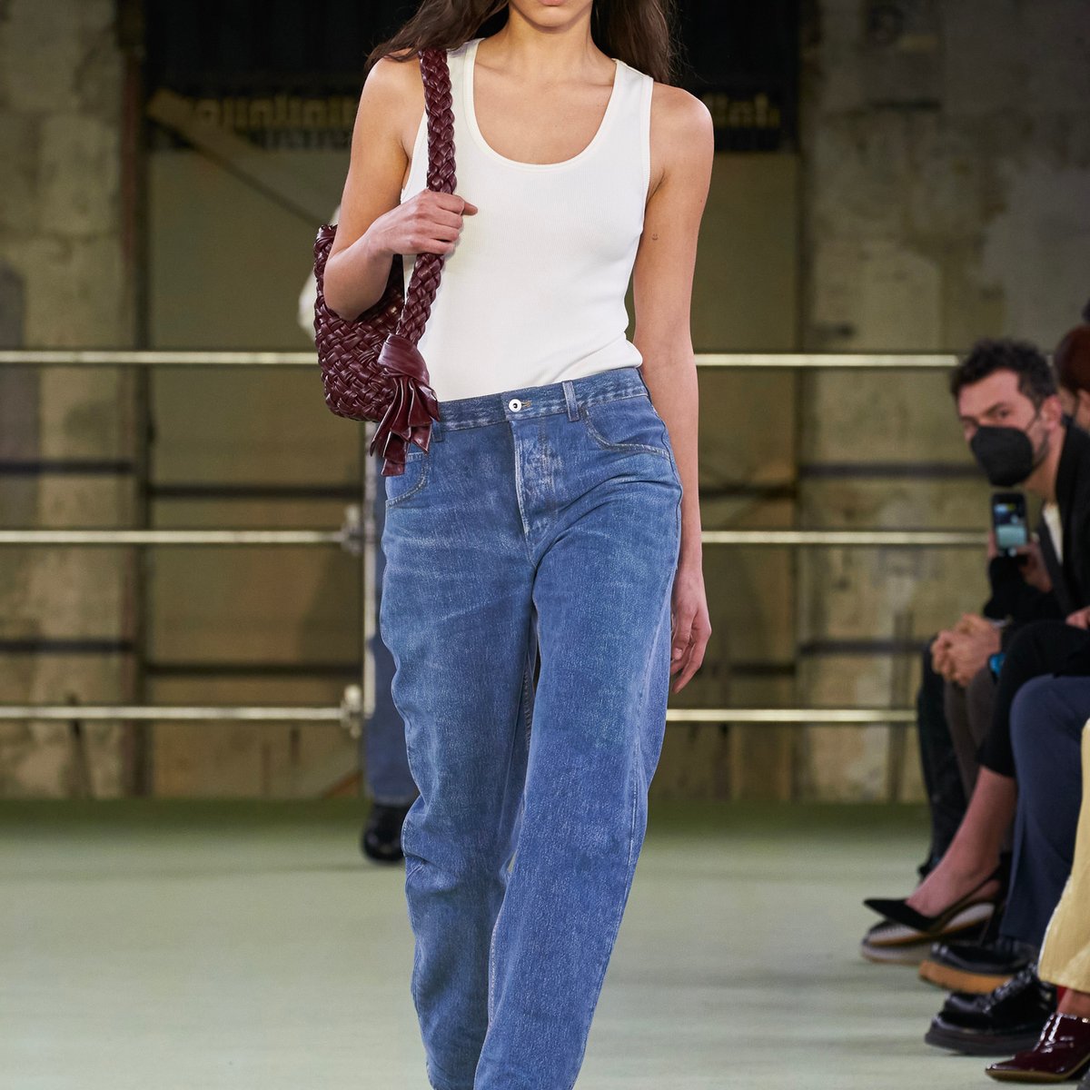 BOTTEGAVENETA-2022winter-top- BOTTEGAVENETA-2022winter-top-
