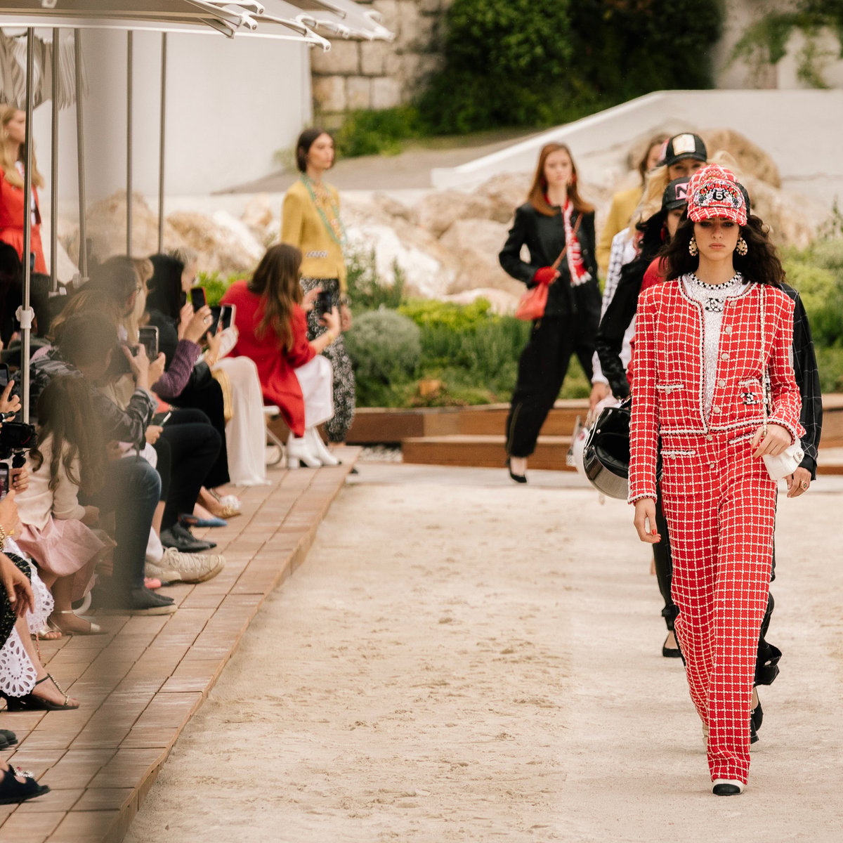 CHANEL 2022-23 Cruise Collection | 画像67枚 - FASHIONSNAP