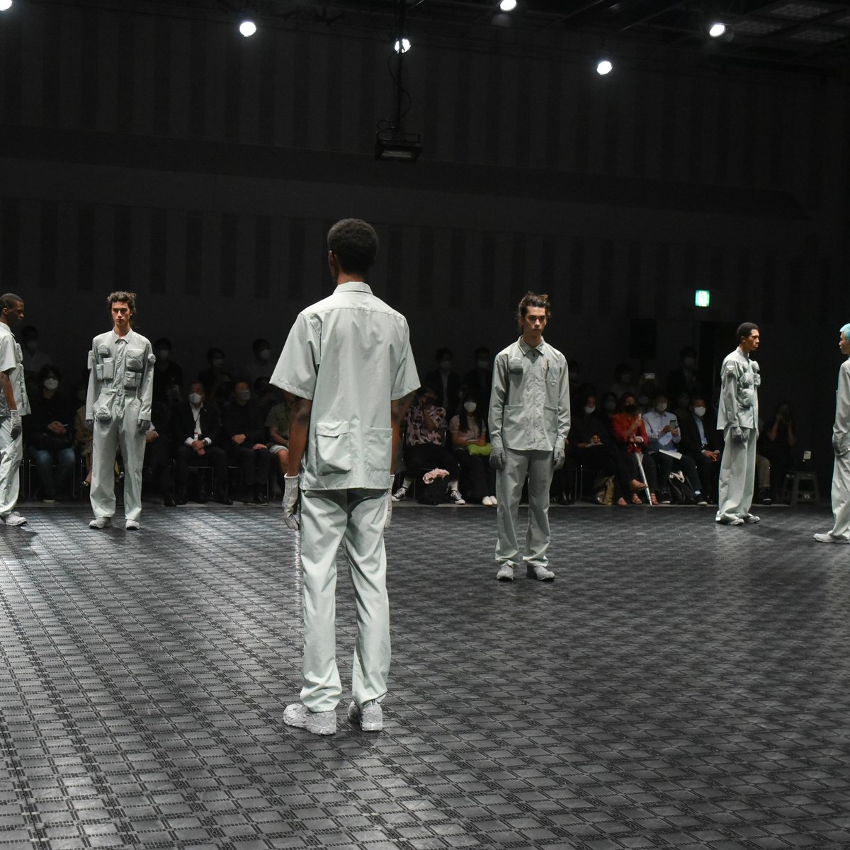 HIDESIGN 2023年春夏コレクション | 東京 | 画像31枚 - FASHIONSNAP HIDESIGN 2023年春夏コレクション | 東京 | 画像31枚 - FASHIONSNAP