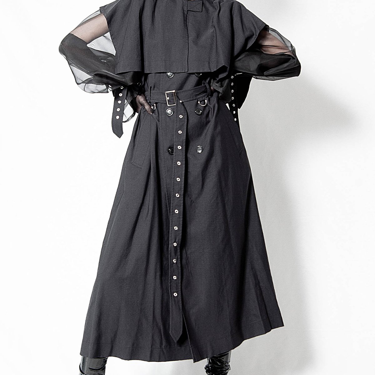 aliceauaa_23ss_top001.jpg