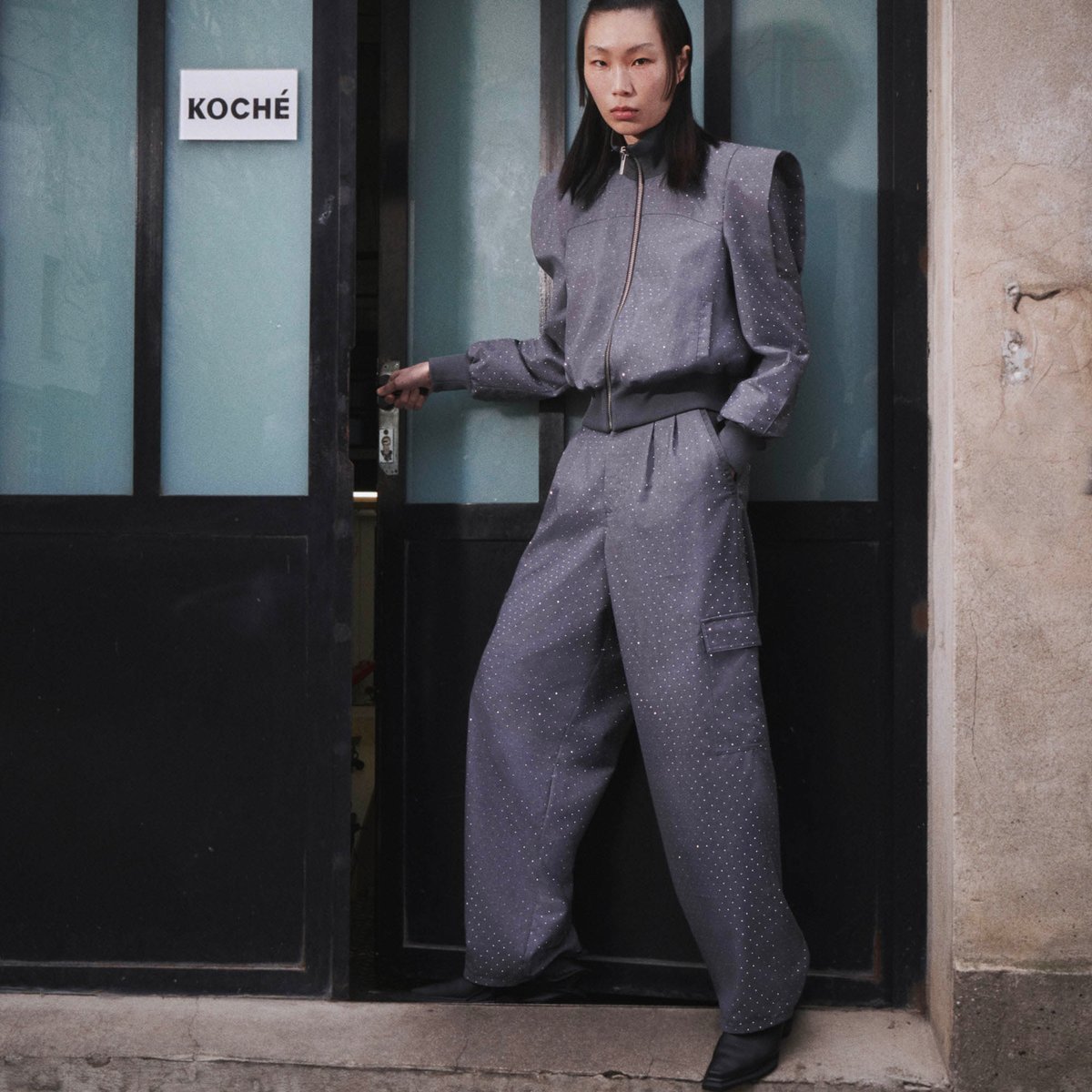 KOCHÉ 2023年秋冬コレクション | 画像42枚 - FASHIONSNAP