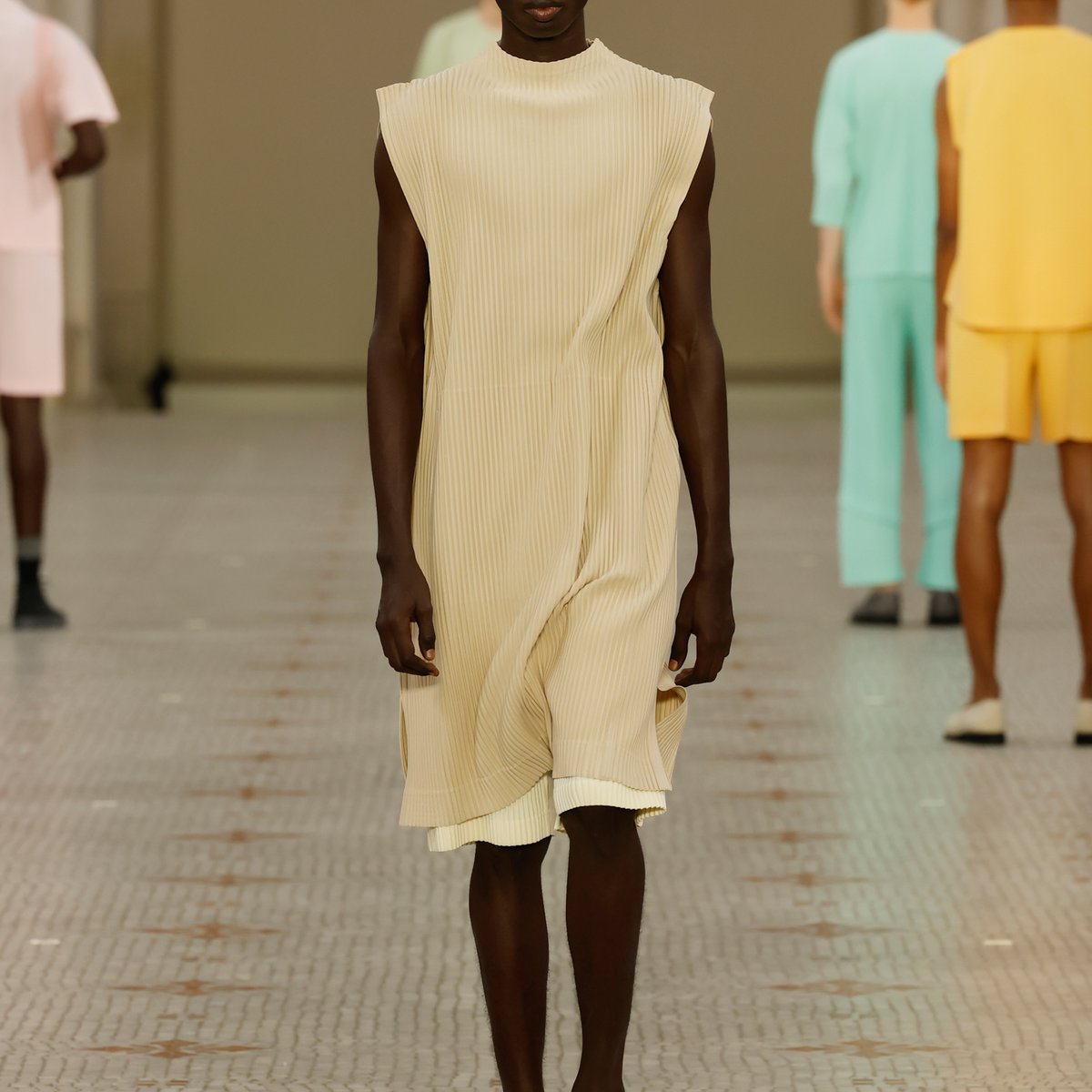HOMMEPLISSEISSEYMIYAKE_2024ss_