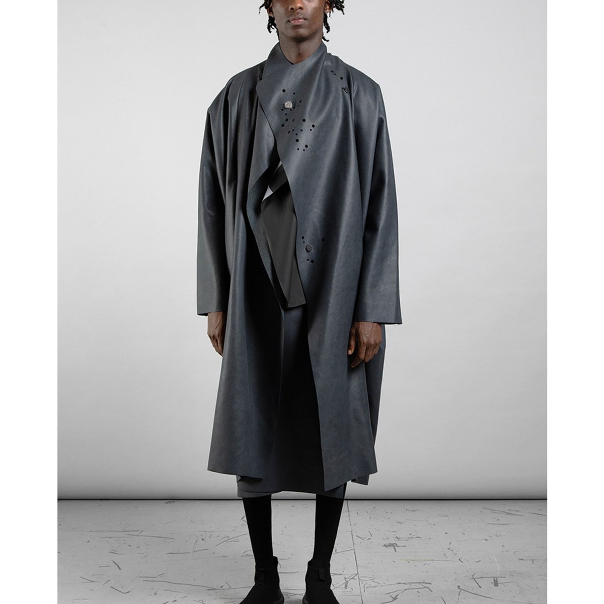 Savvas-Alexander_24aw00001_top