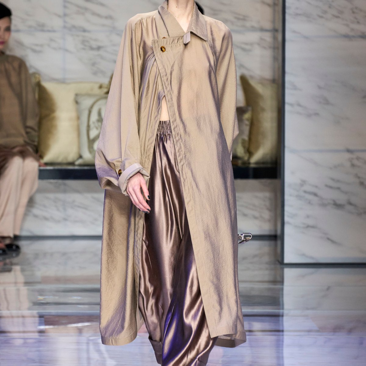 GIORGIO ARMANI -Women's- 2023年秋冬コレクション | 画像42枚