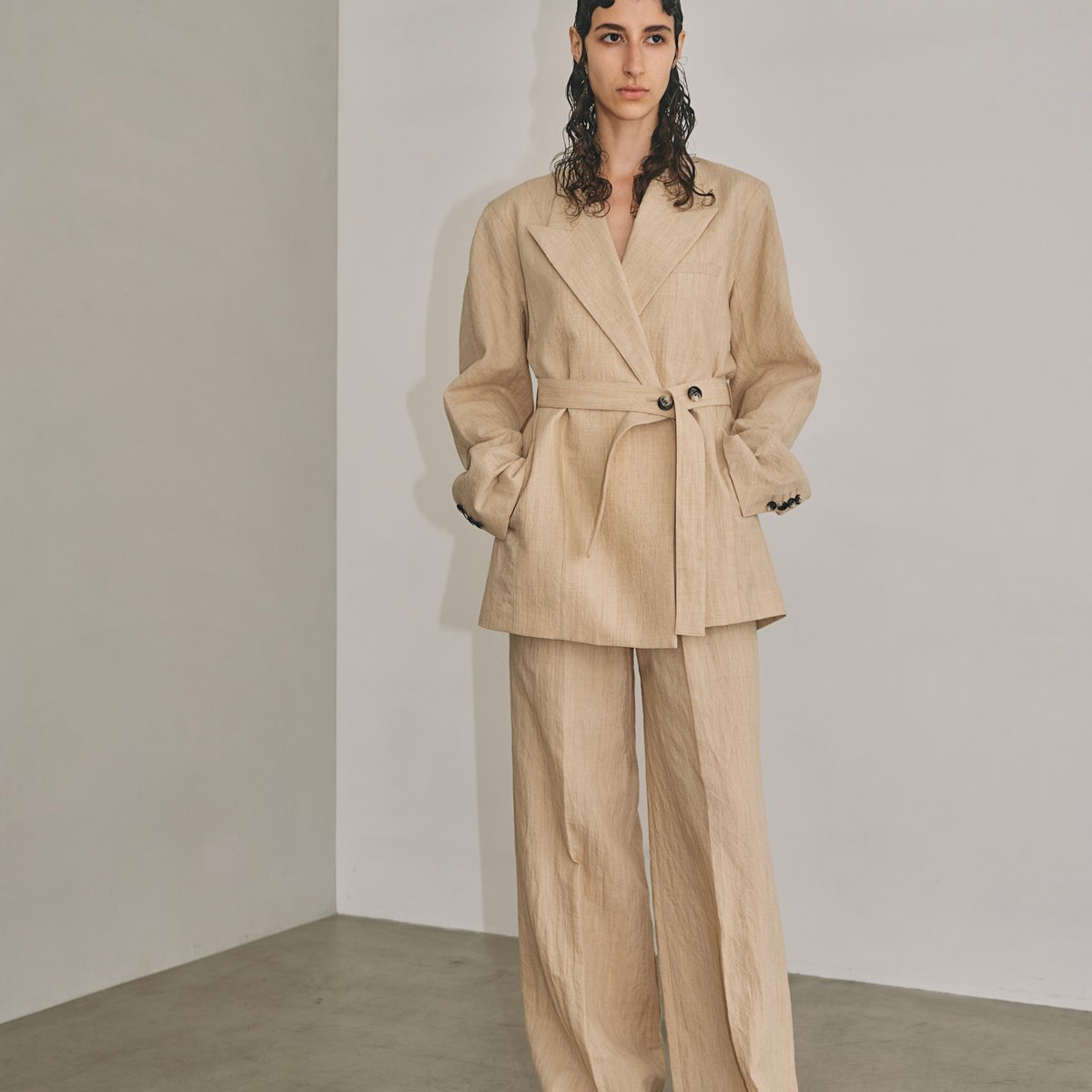 akiranaka_25ss-pre-00001_top-