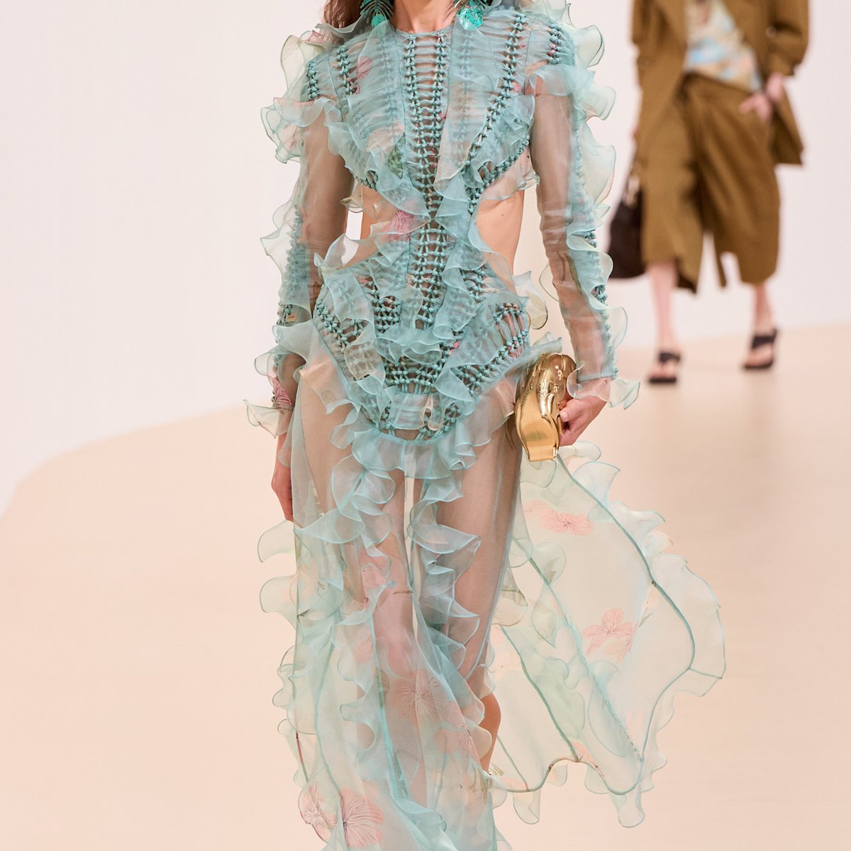 Zimmermannジマーマン25春新作ワンピース Zimmermann 2025年春夏コレクション | パリ | 画像53枚
