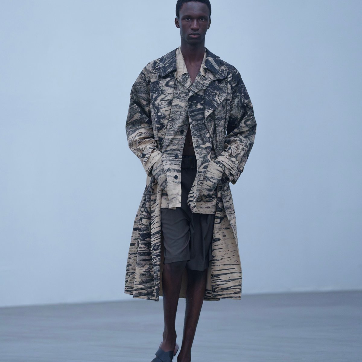 YOKE_25ss-00002-072a11d6-32b8-