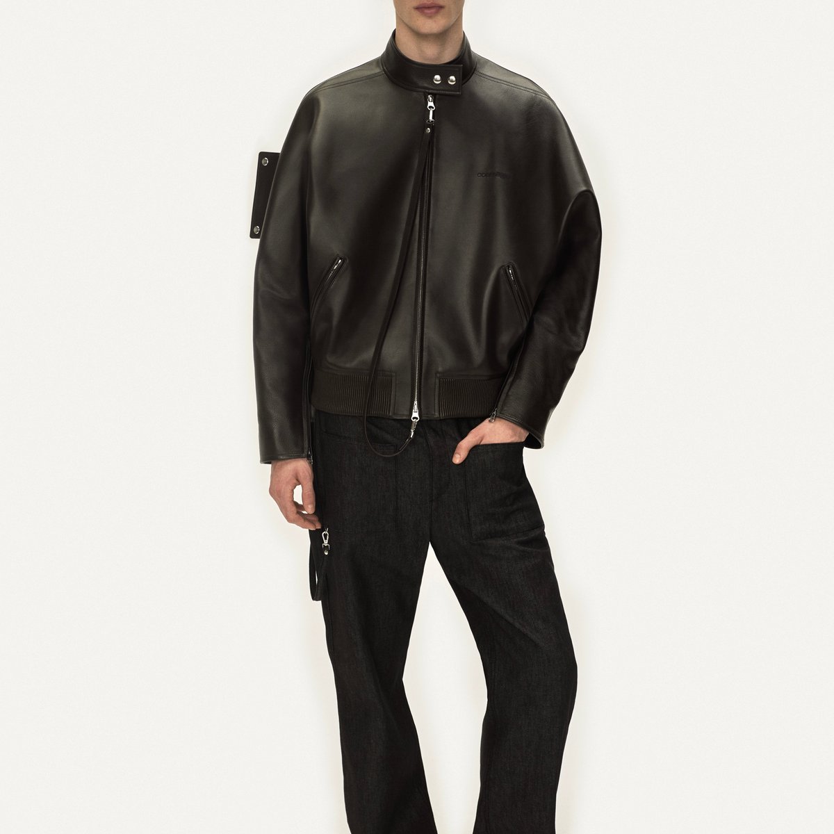 courreges_25aw-pre_001-