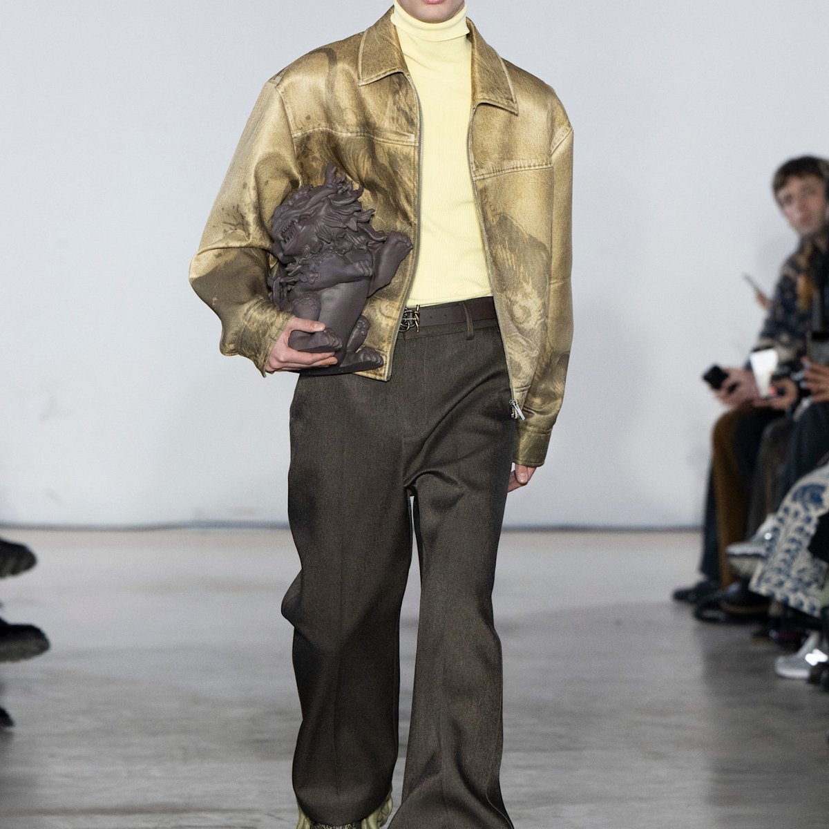 feng-chen-wang_25aw_00001-