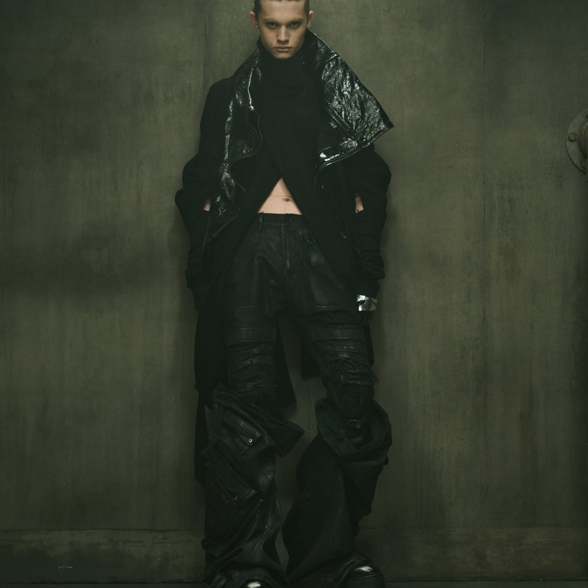 julius_25aw_00001-5d0f91a4-