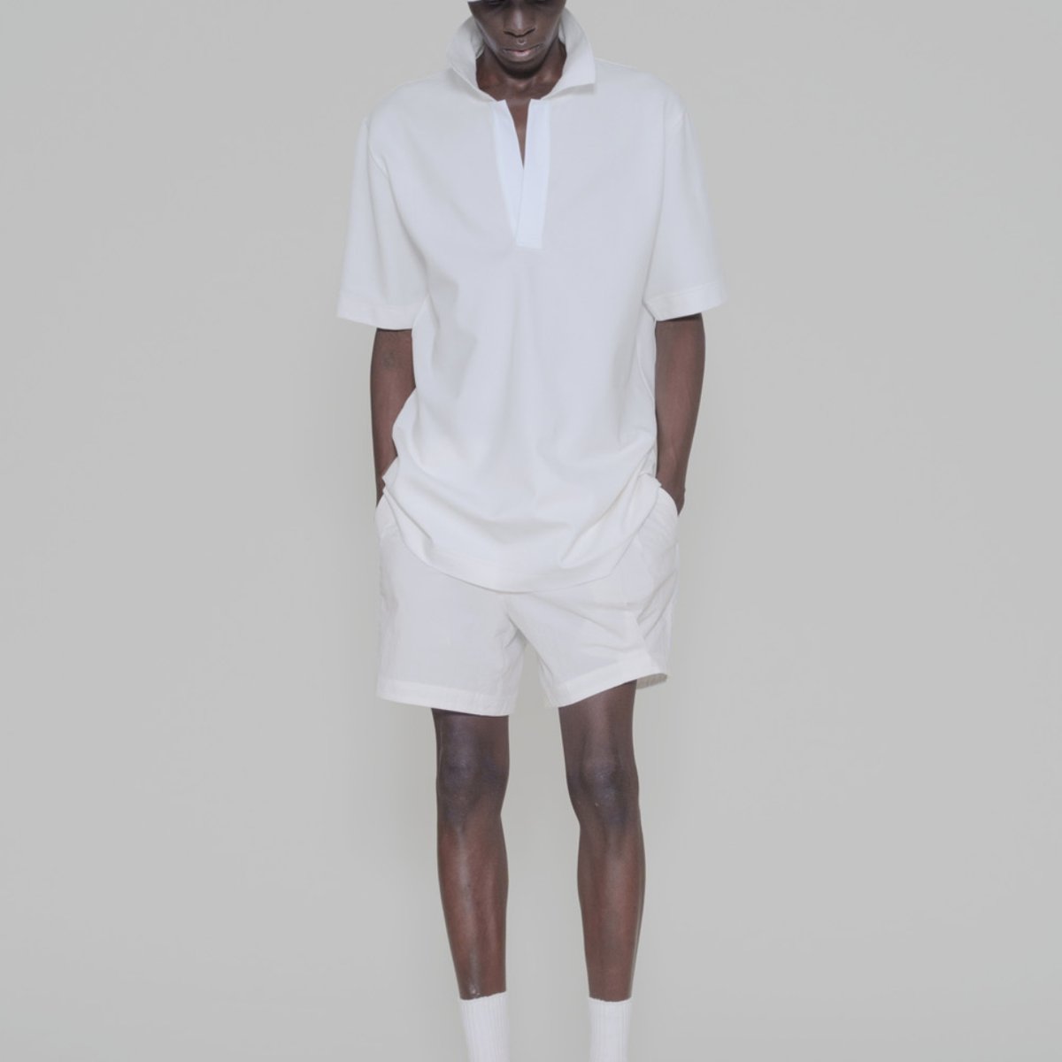 OVERCOAT 2025春夏 ウールギャバジン ショートパンツ 極上品 OVERCOAT P.E. 2025年春夏コレクション | 画像10枚 - FASHIONSNAP
