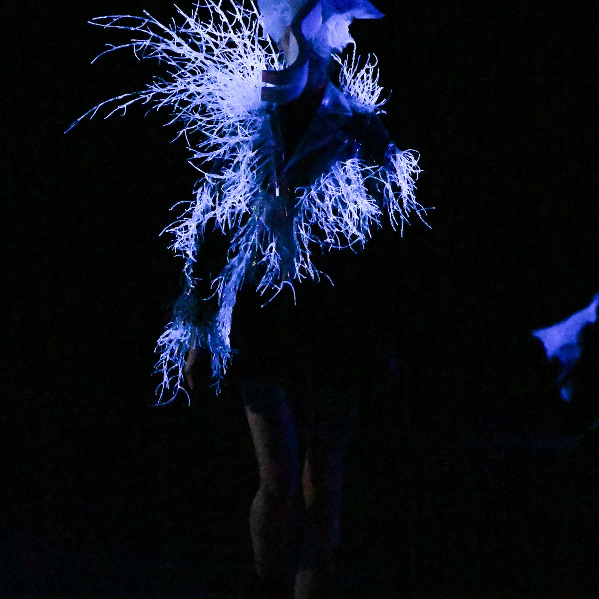 【断捨離中です！】noir kei ninomiya 蛍光グリーン noir kei ninomiya 2024年秋冬コレクション | パリ | 画像76枚