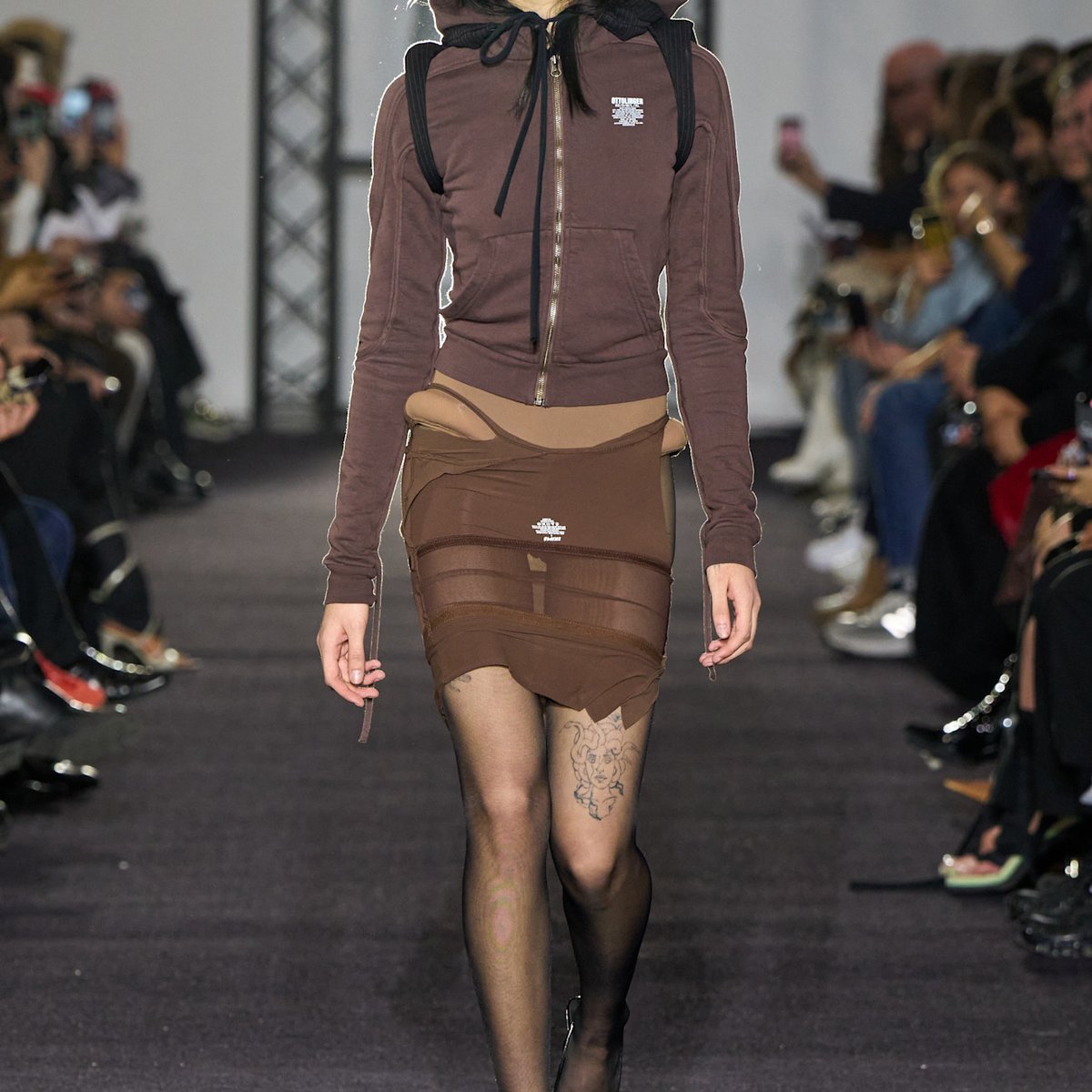 OTTOLINGER 2025年秋冬コレクション | パリ | 画像43枚 - FASHIONSNAP
