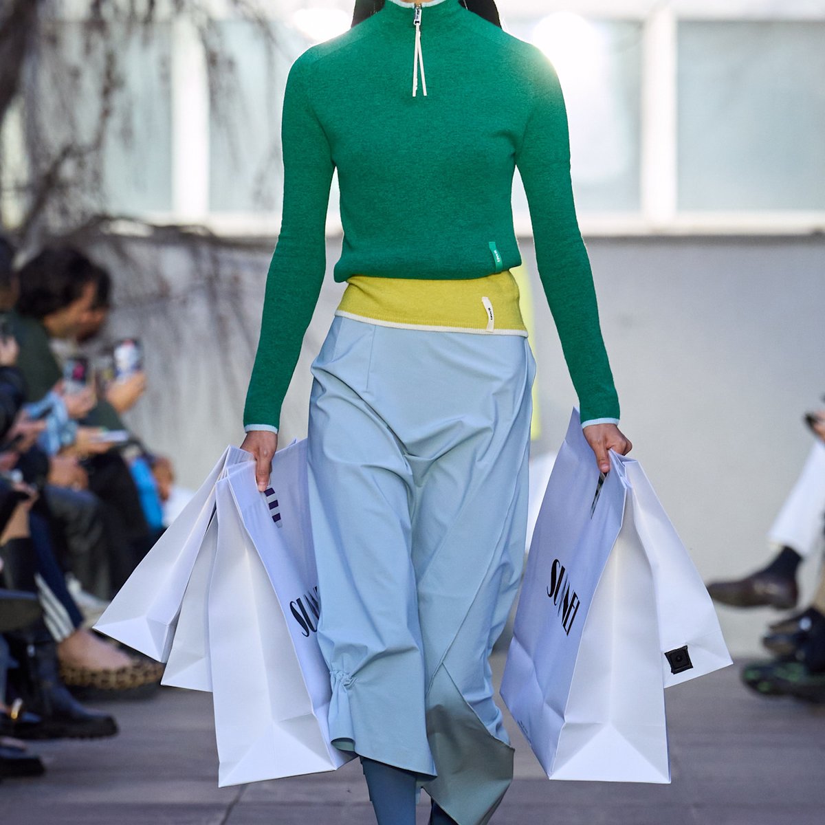 スンネイ SUNNEI トップス FITTED TOP W ZIP / dark blue & electric green – SUNNEI