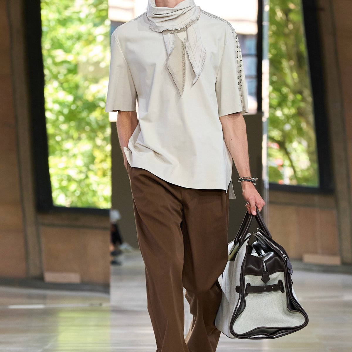 HERMÈS -Men's- 2026年春夏コレクション | パリ | 画像52枚 - FASHIONSNAP