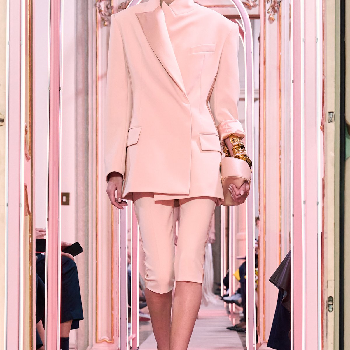 Elisabetta Franchi 2026年春夏コレクション | ミラノ | 画像51枚